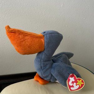 Ty Beanie Babies 1996 "Scoop" the Pelican MINT Condition! RARE and retired.